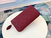 LV Zippy Wallet M58429 Mahina Leather Red - 1