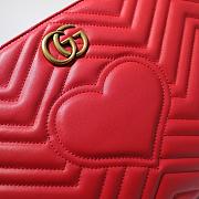 Gucci Women GG Marmont matelassé clutch Red 448450 - 6