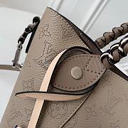 Louis Vuitton Hina PM Mahina Leather handbag M53938 - 2