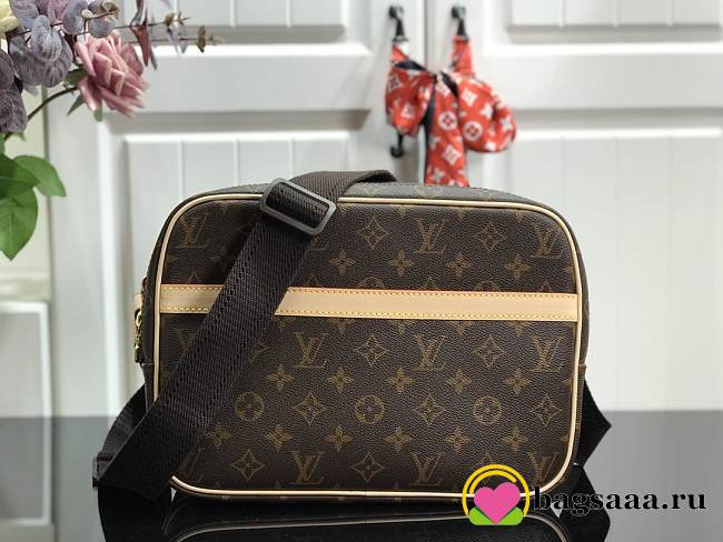 LV New men's Reporter Small crossbody bag - 1