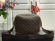 LV New men's Reporter Small crossbody bag - 2