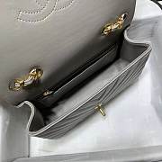 Chanel 2019 New Lambskin mini bag Gray - 6
