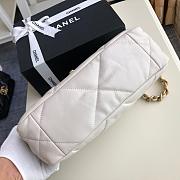 Chanel 2019 New bag 26cm White - 2