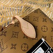 Louis Vuitton Monogram Tote bag - 3