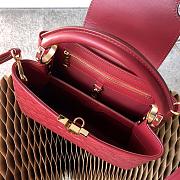 LV Capucines Monogram handbag 27CM Red - 3