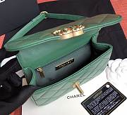 CHANEL Lambskin Waist Belt Bag green - 5