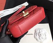 CHANEL Lambskin Waist Belt Bag red - 2