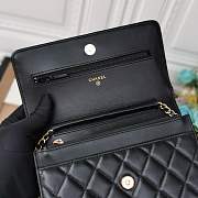 CHANEL Woc Chain wallet - 4