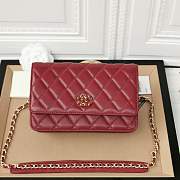 CHANEL Woc Chain wallet Red - 1