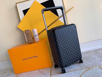 Louis Vuitton HORIZON Luggage