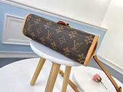LV Ivy Monogram Canvas Handbags 23.5cm - 2