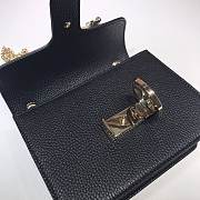 Gucci 510304 Interlocking Chain Black Leather Cross Body Bag - 5