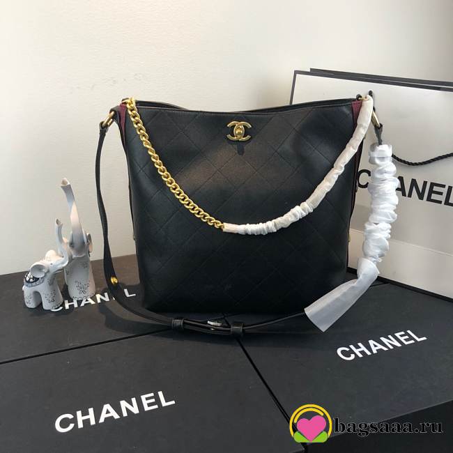 Chanel Hobo Handbag A57573 29cm - 1