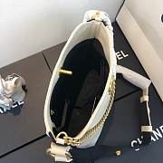 Chanel Hobo Handbag A57573 white 20cm - 2
