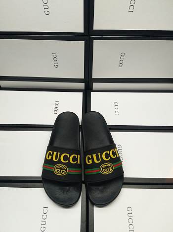 Gucci Slides 016
