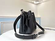 Louis Vuitton Muria Mahina Handbags M55801 black - 6