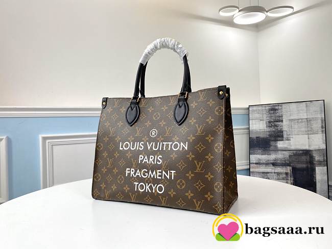 Louis Vuitton Onthego MM Monogram Handbags - 1