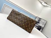 Louis Vuitton Onthego MM Monogram Handbags - 3