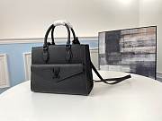 Louis Vuitton Lockme Tote M55845 Black - 1
