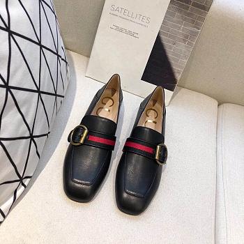 Gucci Women Loafers Shoes 006