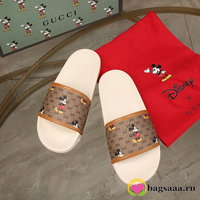 Gucci Slides 022 - 1