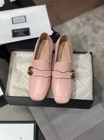 Gucci Women Loafers Shoes 014