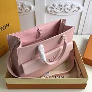 Louis Vuitton Lockme large Tote M55846 Pink - 4