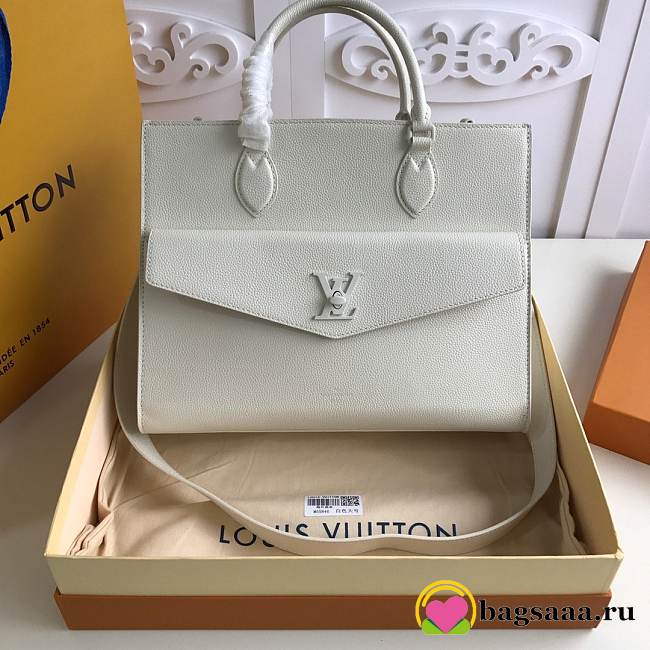 Louis Vuitton Lockme large Tote M55846 white - 1