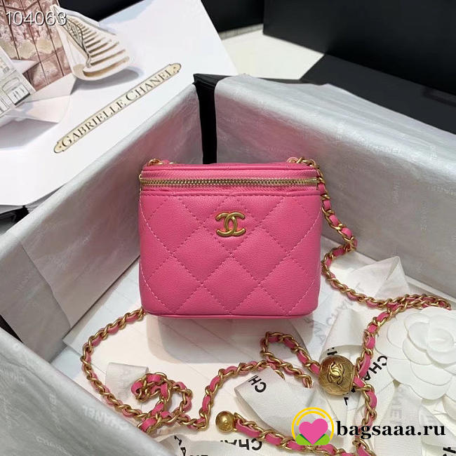 Chanel 2020 SS Cosmetic Bag - 1