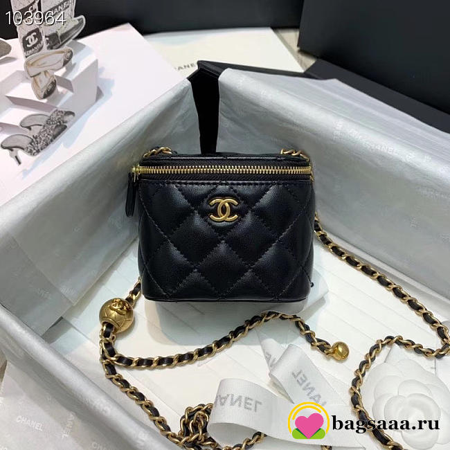 Chanel 2020 SS Cosmetic Bag Black - 1