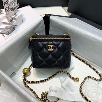 Chanel 2020 SS Cosmetic Bag Black