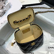 Chanel 2020 SS Cosmetic Bag Black - 2