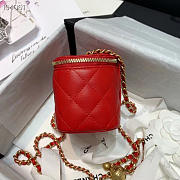 Chanel 2020 SS Cosmetic Bag Red - 2