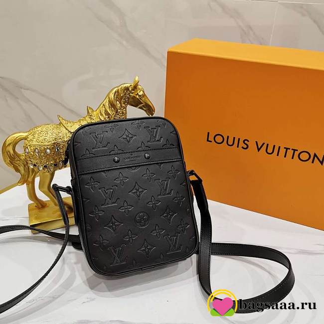 Louis Vuitton Messenger Shoulder Bags M44972 - 1