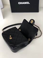 Chanel Small Flap Bag Lambskin Black 20cm - 4
