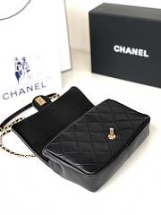 Chanel Flap Bag Lambskin Black 24cm - 2