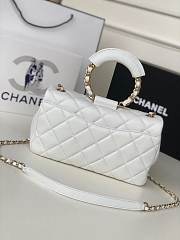 Chanel Flap Bag Lambskin White 24cm - 4