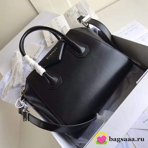 Givenchy Antigona Bag Small Black 28cm - 1