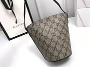 GUCCI 606193 handle bag - 4