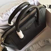 Givenchy Antigona Bag Small 28cm - 4