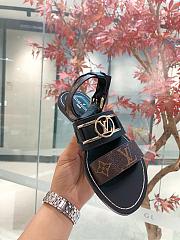 Louis Vuitton Sandals 004 - 5