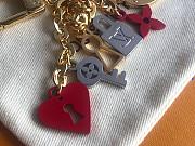 LV M67438 Love Lock Heart and Key Holder - 2