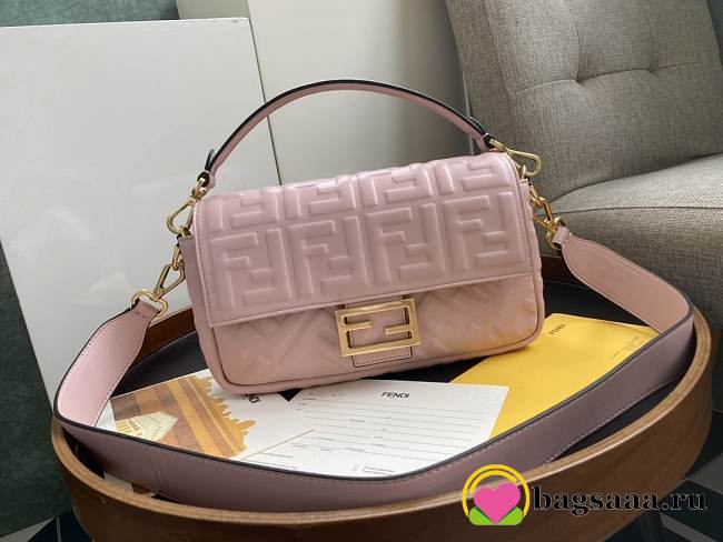 Fendi Baguette Bag 26cm Pink - 1
