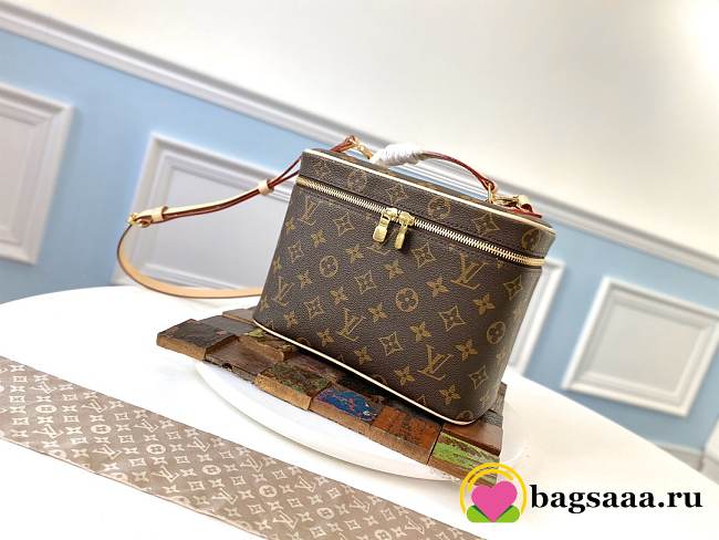  Louis Vuitton Original Monogram Vanity Bag M42265 - 1