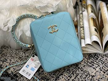 Chanel Shoulder Bags AS1753 001
