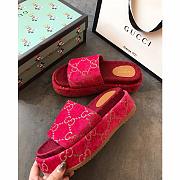 Gucci Sandals 012 - 2