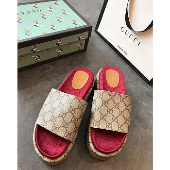 Gucci Sandals 015