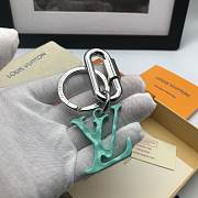 Louis Vuitton Key Holder 003 - 1