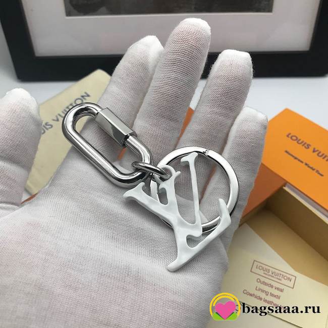 Louis Vuitton Key Holder 006 - 1