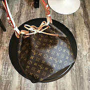 Louis Vuitton Handbag 24cm - 2